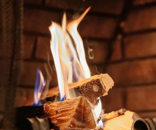 A&y Zum Goldenen Hirsch Давос