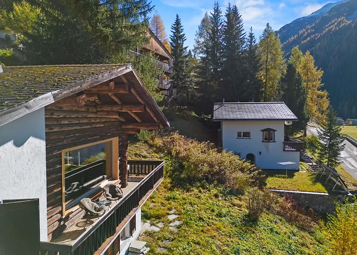 A&y Zum Goldenen Hirsch Давос